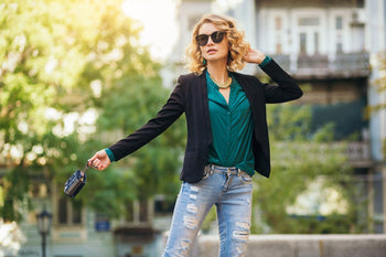 Essential Accessories for Every Season: Curate Your Signature Style Year-Round